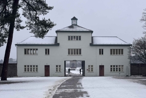 Koncentrationslejren Sachsenhausen med tog og til fods (6 timer)