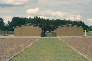 Sachsenhausen Memorial: Walking Tour from Berlin