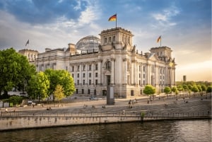 Scavenger Hunt through Berlin's Government District