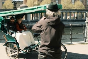 Selvkjørende e-scooter med delt guide i små grupper