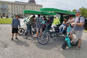 Selvkjørende e-scooter med delt guide i små grupper