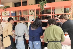 Сицилийский кулинарный мастер-класс в Берлине с неограниченным количеством напитков