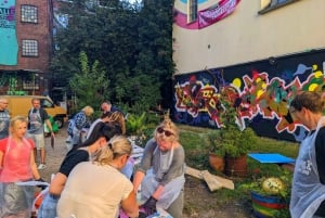 Street Art Workshop & Tour - Private Group