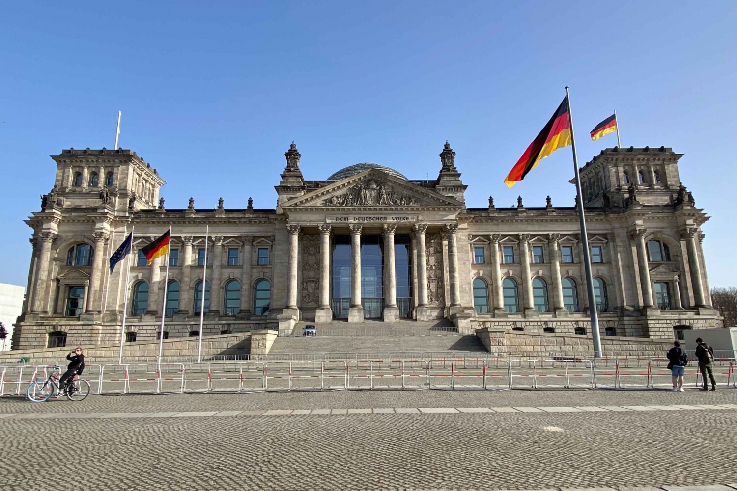 The Final Chapter of WWII: Reichstag Battlefield tour in Berlin