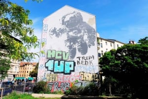 The Walls of Berlin: Street Art Tour with an Artist