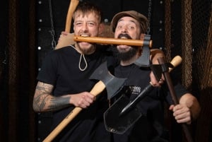 AXE THROWING & CRAFT BEER EXPERIENCE IN BERLIN