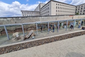 WWII and Cold War Tour - Die Spuren des Dritten Reiches in Berlin