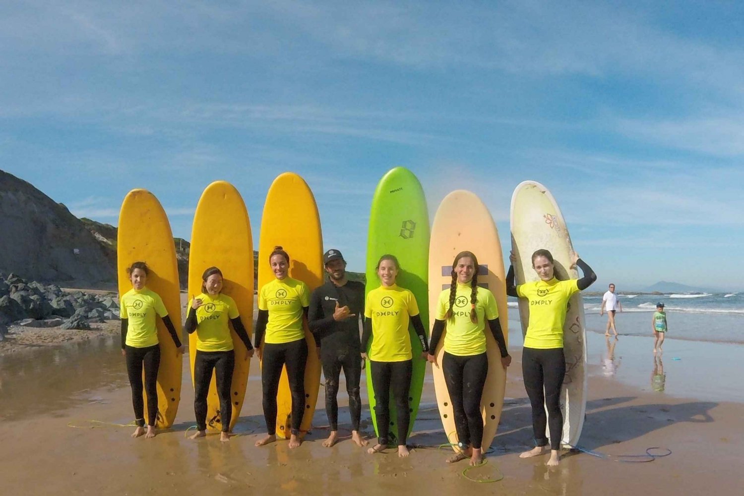 Biarritz: 1.5-Hour Group Surf Lesson