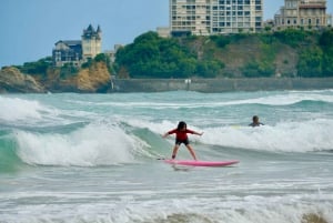 Biarritz: 1.5-Hour Group Surf Lesson