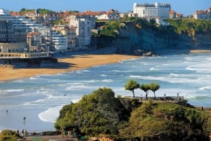 Biarritz: 2-hour Best Intro Walking Tour with a Local