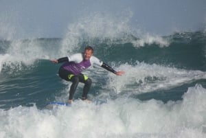 Biarritz : Cours de surf sur la côte Basque.