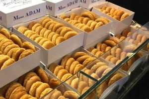 Biarritz: Culture and Food Walking Guided Tour