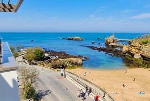 Biarritz: Culture and Food Walking Guided Tour