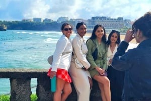 Biarritz: Culture and Food Walking Guided Tour