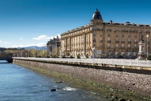 From Bilbao: Biarritz and San Sebastian Full-Day Tour