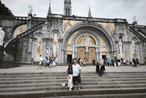 Lourdes: tour guidato con trasporto da Pamplona