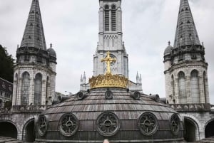 Lourdes: tour guidato con trasporto da Pamplona