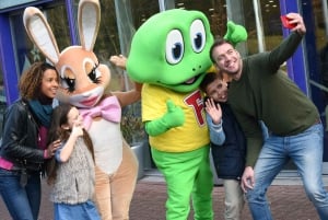 Cadbury World & LEGOLAND Discovery & Warwick Castle
