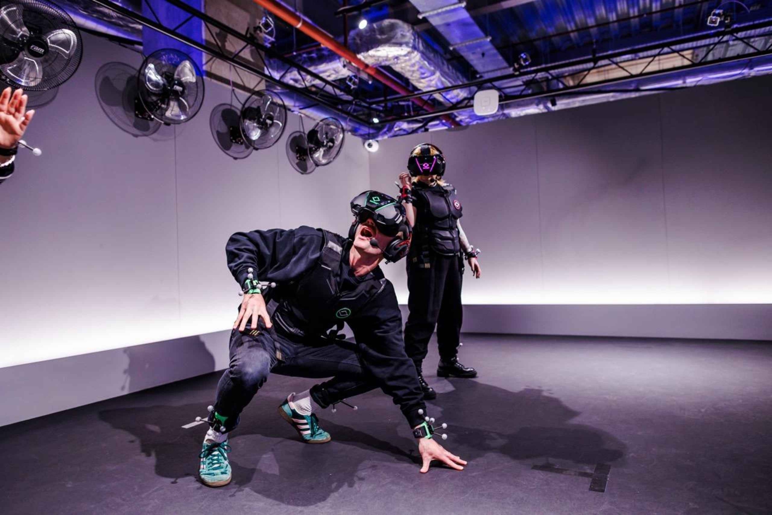 ロンドン：サンドボックスVR - 没入型ゲーム体験