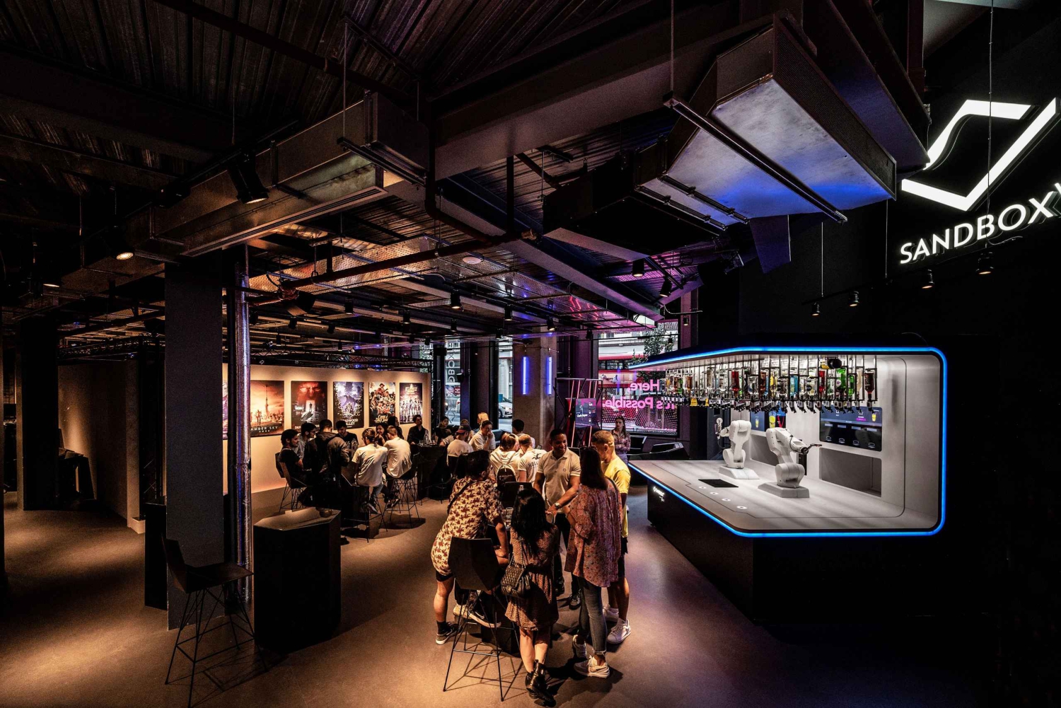 ロンドン：サンドボックスVR - 没入型ゲーム体験