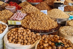 Bodrumin markkinoilla vierailu ja ruoanlaittokurssi