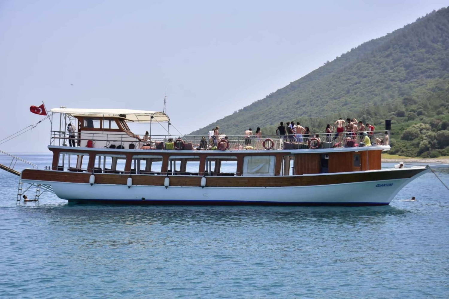 Bodrum: Orak Island Boat Tour with Swim Stops and Lunch