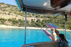 Privat bådtur i Bodrum med frokost og svømning