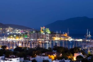 Bodrum: Private Sunset Boat Tour with Dinner
