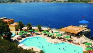Green Beach Resort