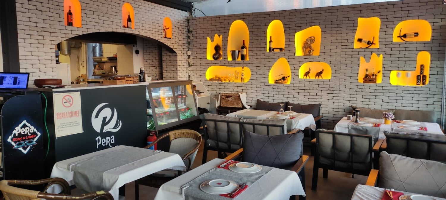 Pera bistro & lounge