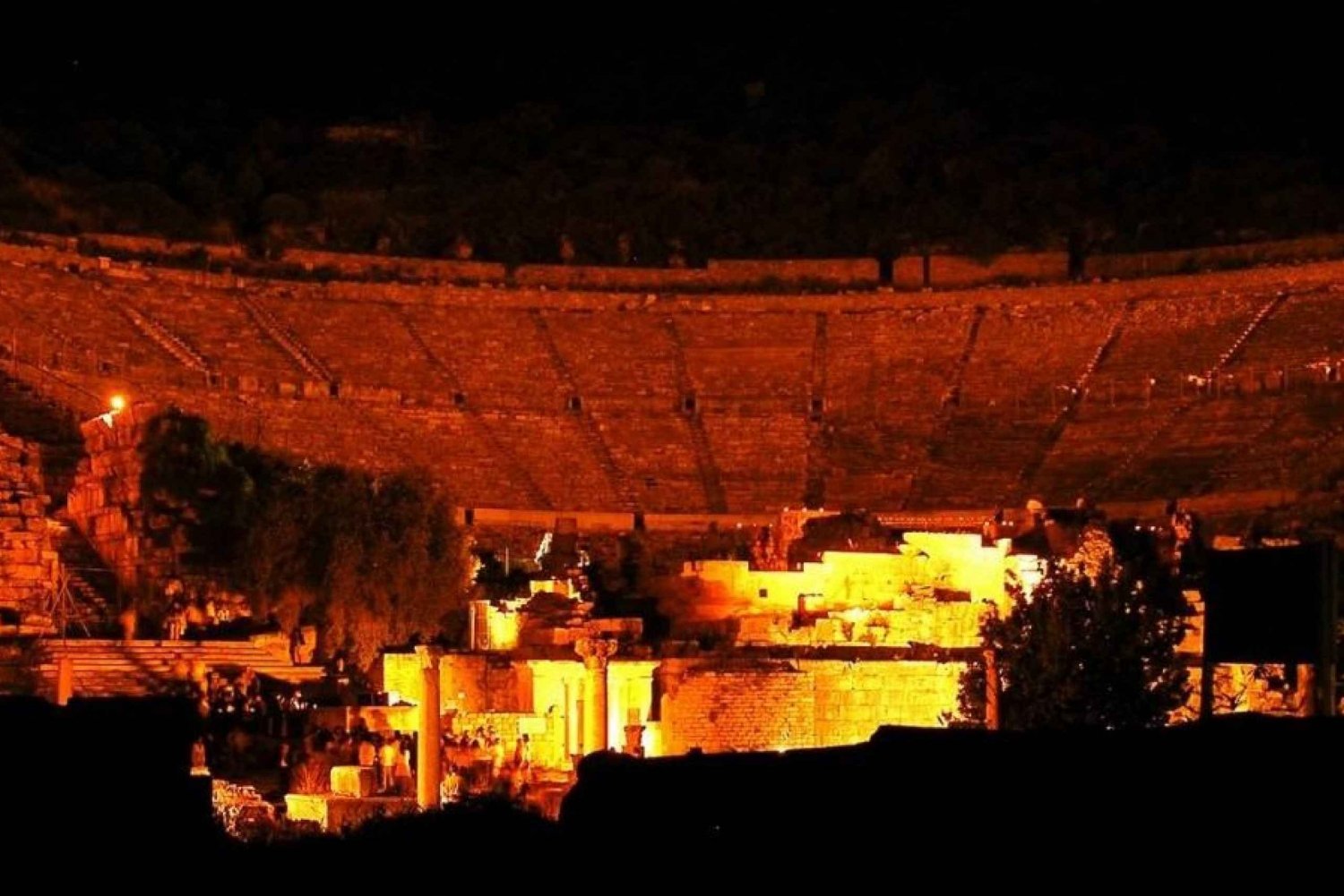 Private tour from Bodrum to Ephesus by night