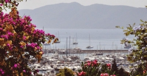 Bodrum Town Center by Araf Uyghur