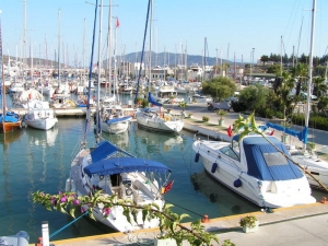 Bodrum Town Center by Yilmaz Ovunc