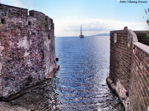 Bodrum Town Center by Yilmaz Ovunc