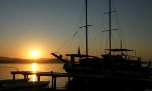 Ortakent by Tahsin-k