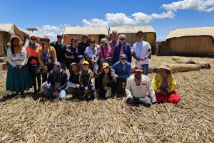 2-dagers tur fra Puno: Uros, Amantani og Taquile-øyene