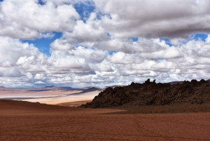 2-dagers rundtur fra Chile til Uyuni Salt Flats