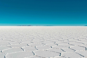 3 päivän Salt Flats Tour kuljetuksella San Pedro de Atacamaan