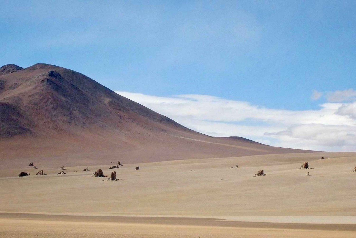 3D/ 2N SAN PEDRO DE ATACAMA- UYUNI HALBPRIVATER SERVICE