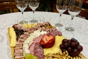 Bolivie : Dégustation de vins boliviens avec planche de charcuterie