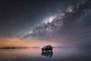 Bolivien: Sonnenaufgang auf den Salar de Uyuni Salzebenen