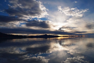 BOLIVIA: UYUNI SALT FLAT ØRKEN & LANDSKAP 3 DAGER/2 NETTER