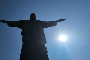 Cristo Redentore: Modalità Avventura, Su per la foresta