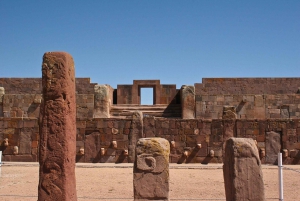 Desde la Paz :Führung durch die Tiwanaku-Ruinen