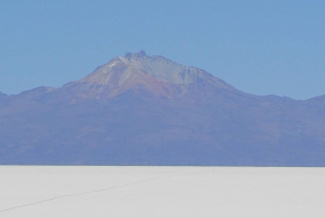 Przewodnik w języku angielskim Salar Uyuni 2D 1N. Szlak wulkanu Tunupa