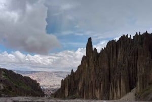 Private tour - Escaping to the valleys and canyons of La Paz