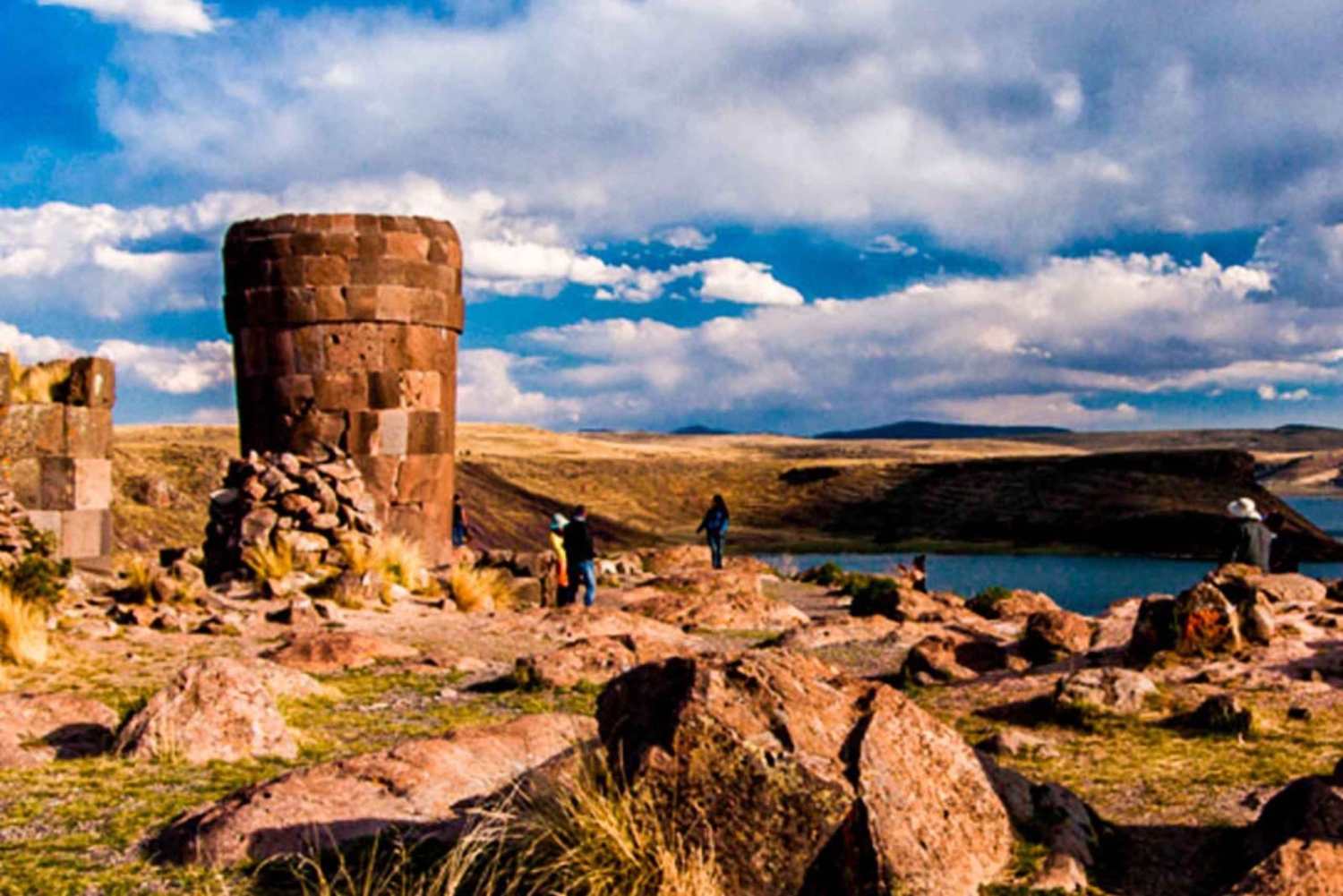 Excursão às Chullpas de Sillustani