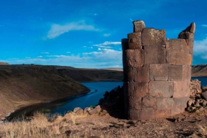 Excursão às Chullpas de Sillustani