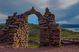 Excursion à l'île d'Uros, Amantani et Taquile 2D/1N