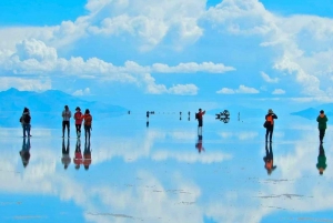 Excursie per bus naar de zoutvlakte van Uyuni